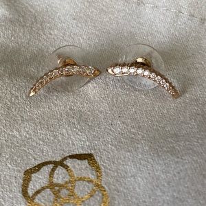 Kendra Scott Rose Gold Ear-Climbers